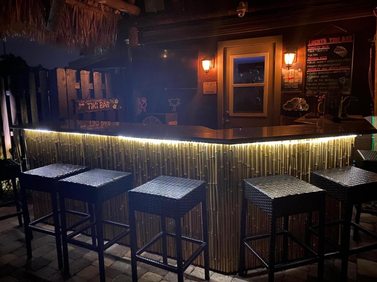 The Cabanas Guesthouse & Spa - Gay Resort Catering To Gay Men 4* Oakland Park